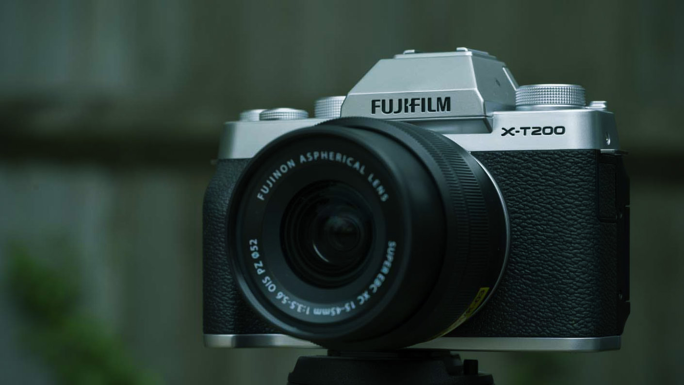 Fujifilm X-T200